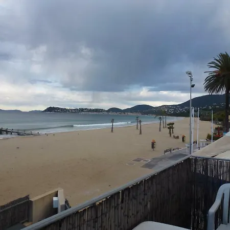 Les Pieds Dans L'eau Apartamento La Croix-Valmer